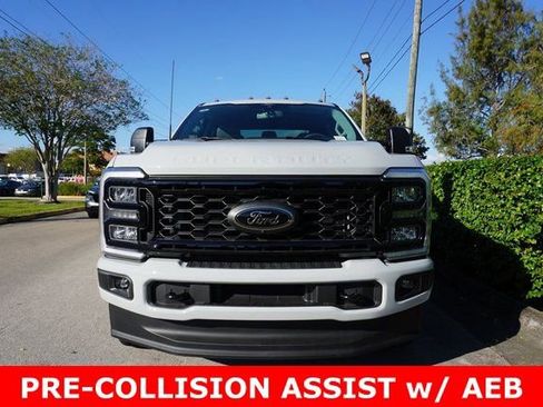 New 2026 Ford F350 XLT w/ XLT Premium Package AWD/4WD image 9