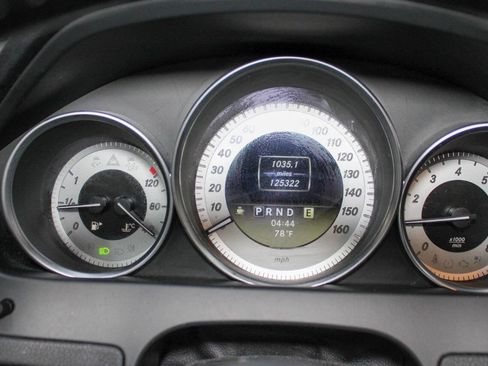 Used 2012 Mercedes-Benz C 300 4MATIC Sedan image 11