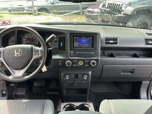 Used 2013 Honda Ridgeline Sport image 29