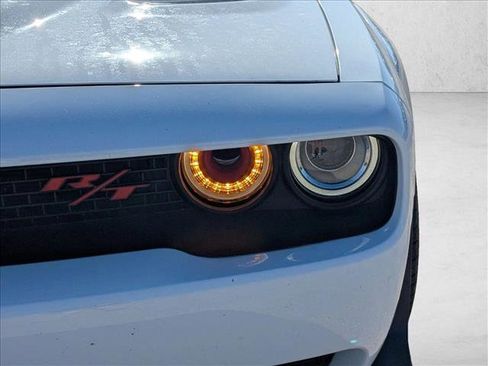 Used 2021 Dodge Challenger R/T Scat Pack image 9