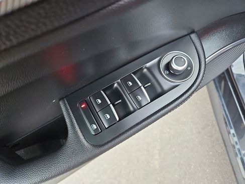 Used 2023 Alfa Romeo Giulia Veloce image 22