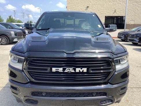 Used 2023 RAM 1500 Laramie AWD/4WD image 2
