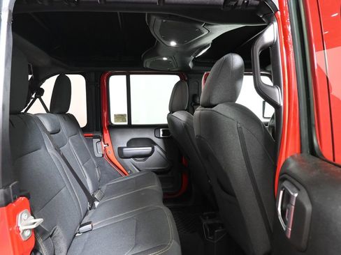 Used 2024 Jeep Wrangler Sport S image 24