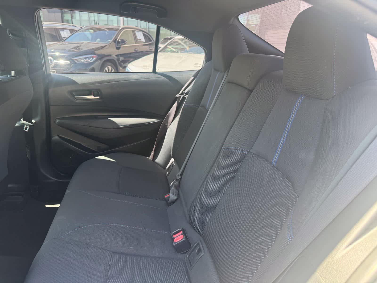 Used 2022 Toyota Corolla SE w/ Carpet Mat Package (TMS) FWD image 5
