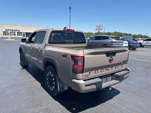 Used 2024 Nissan Frontier PRO-4X w/ Off-Road Protection Package AWD/4WD image 18