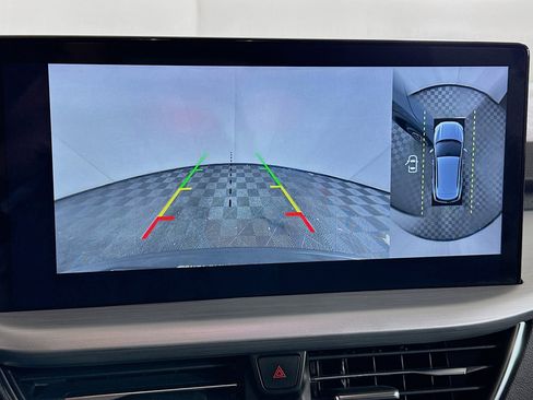 Used 2023 Ford Escape SE w/ PHEV Premium Package image 23