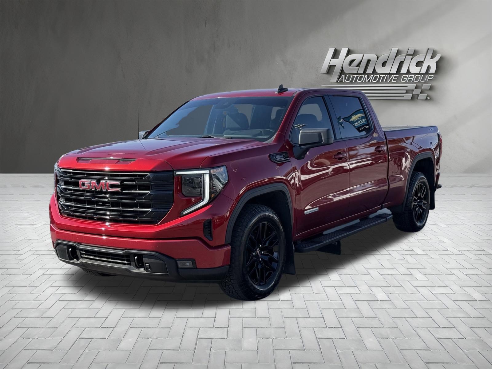 Used 2024 GMC Sierra 1500 Elevation w/ X31 Off-Road Package AWD/4WD image 5