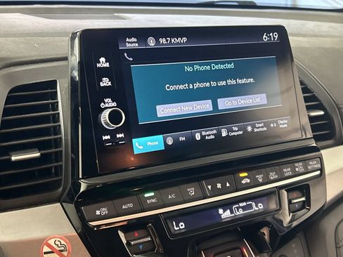 Used 2025 Honda Odyssey EX-L image 18