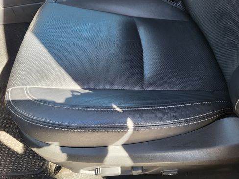 Used 2017 Subaru Forester 2.5i Limited image 22