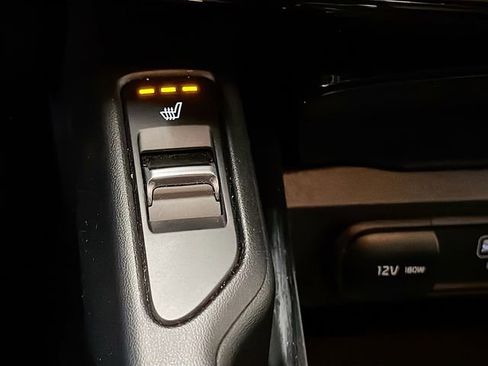 Used 2024 Kia Telluride S image 20