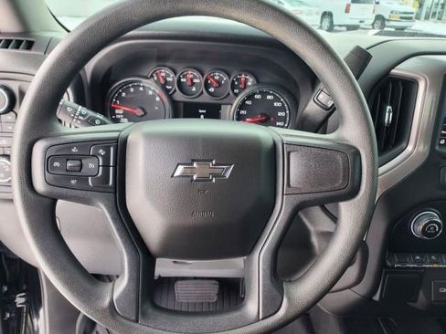 Certified 2022 Chevrolet Silverado 1500 Custom Trail Boss w/ Midnight Edition image 17