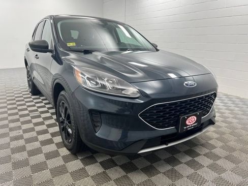 Used 2022 Ford Escape SE w/ Convenience Package AWD/4WD image 1