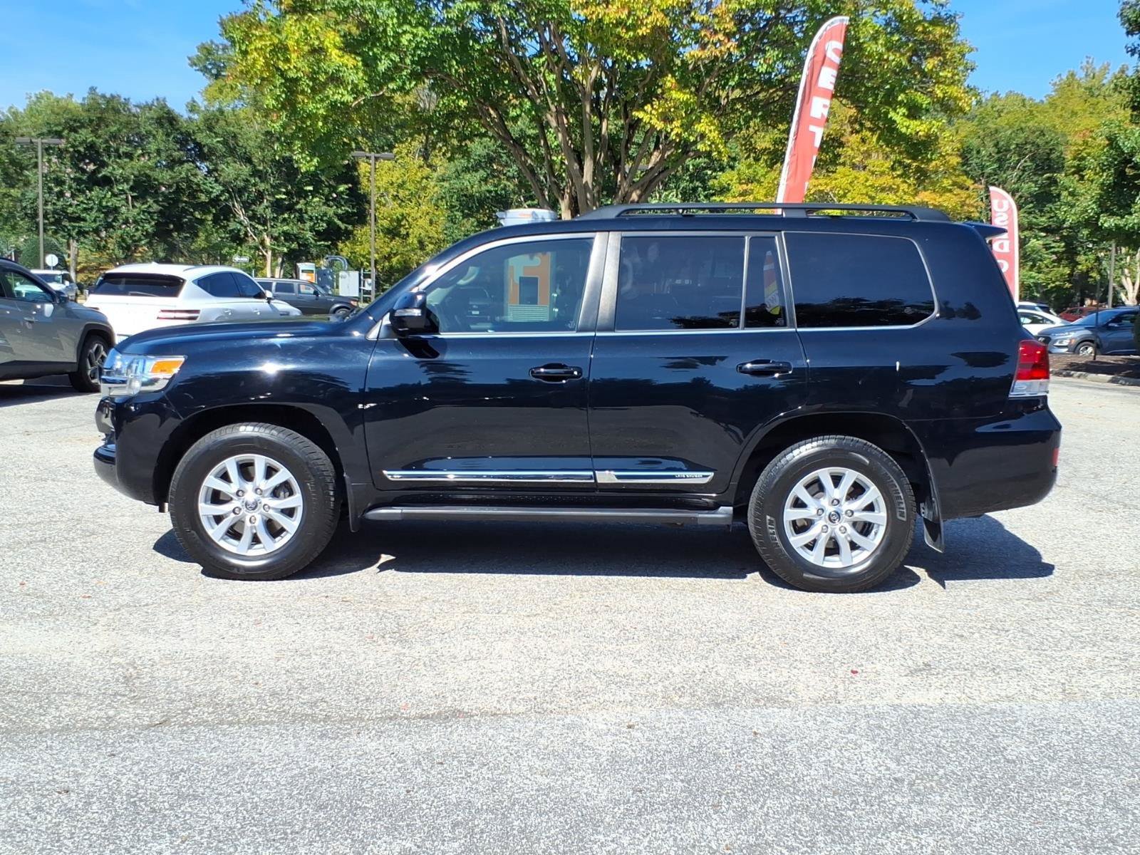 Used 2019 Toyota Land Cruiser w/ Carpet Mat Package AWD/4WD image 3