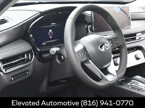 Certified 2026 INFINITI QX60 Pure w/ Cargo Package AWD/4WD image 18
