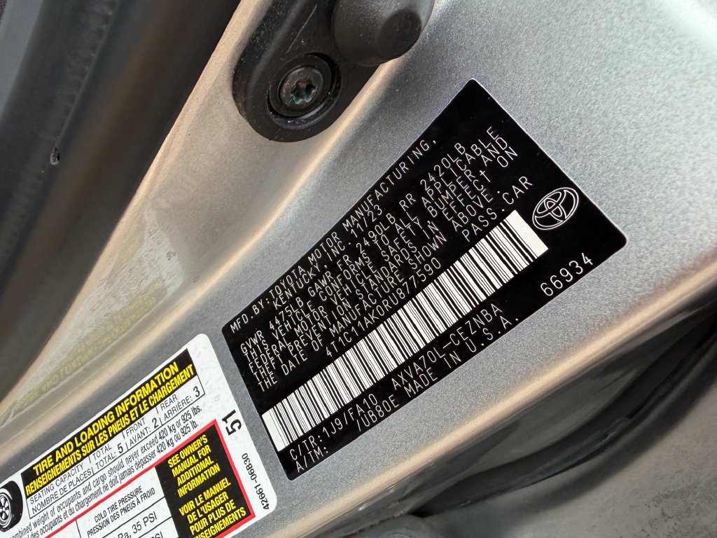 Used 2024 Toyota Camry LE FWD image 31