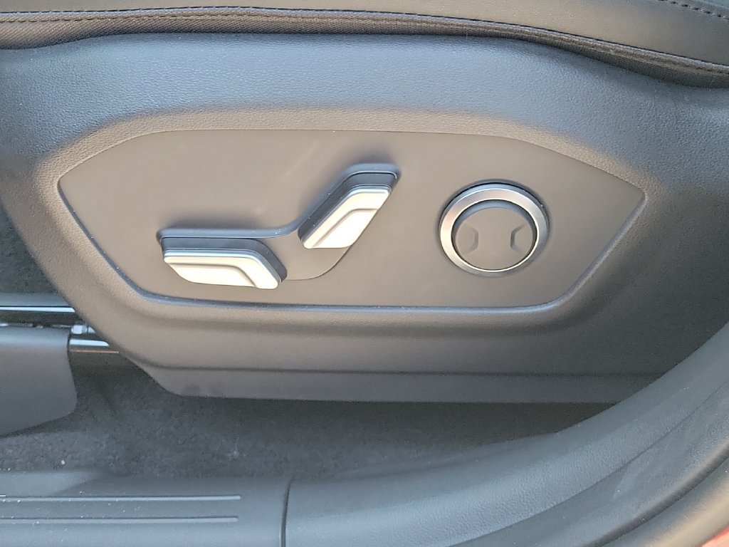 Certified 2024 Hyundai Santa Fe SEL FWD image 16