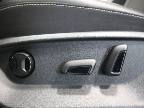 Certified 2022 Volkswagen Atlas SE image 14