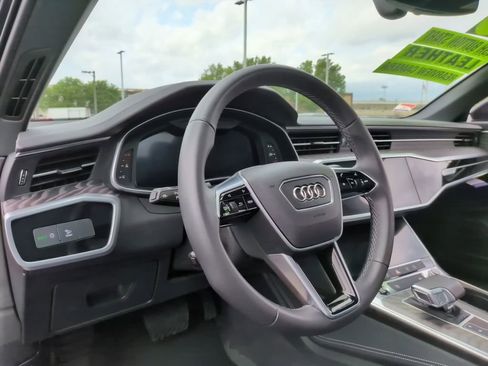 Used 2025 Audi A6 Premium Plus w/ Premium Plus Package AWD/4WD image 29