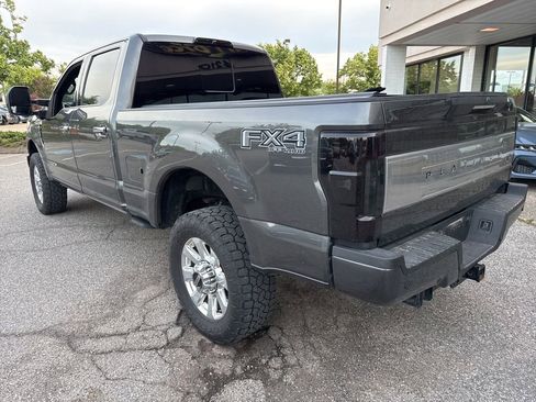 Used 2019 Ford F350 Platinum w/ Platinum Ultimate Package AWD/4WD image 11
