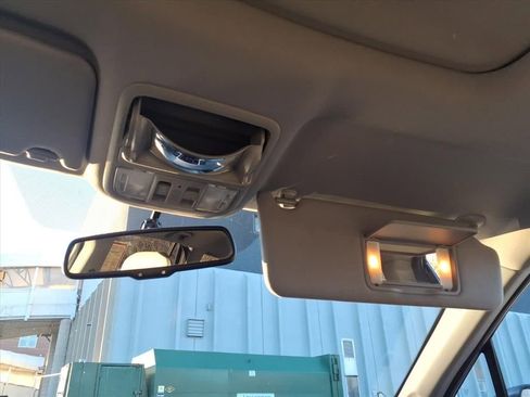 Used 2018 Honda Pilot EX-L image 19