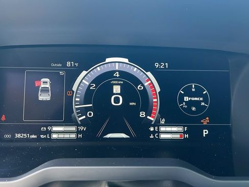 Used 2022 Toyota Tundra Platinum RWD image 24