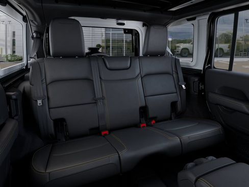 New 2025 Jeep Wrangler Unlimited Sahara w/ Safety Group AWD/4WD image 15