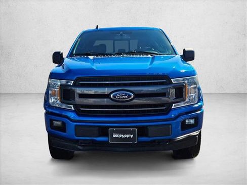 Used 2019 Ford F150 XLT w/ Equipment Group 302A Luxury image 2