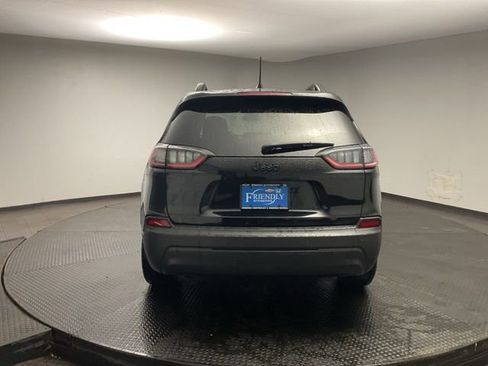 Used 2021 Jeep Cherokee Latitude Plus image 7