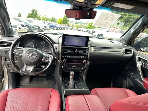 Used 2022 Lexus GX 460 Premium w/ Premium Package AWD/4WD image 28