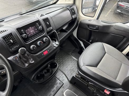 Used 2021 RAM ProMaster 2500 image 21