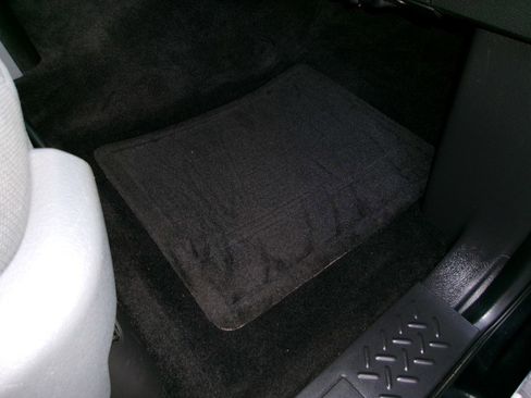 Used 2014 Ford F150 XLT w/ Equipment Group 302A Luxury image 26