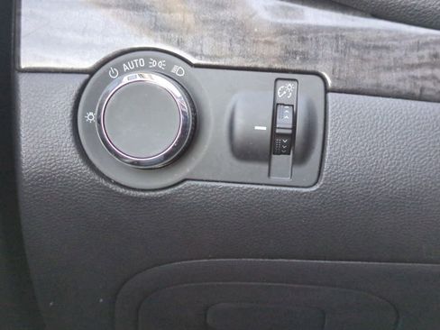 Used 2014 Buick Encore FWD image 28