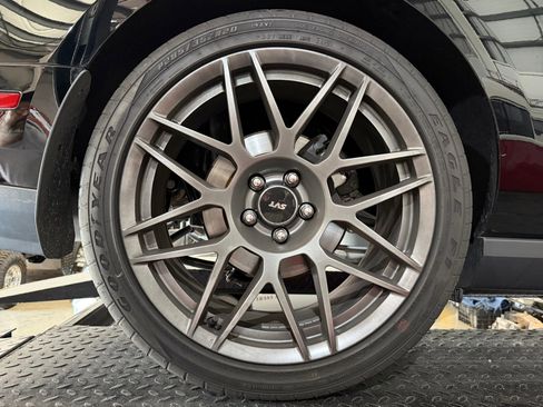 Used 2012 Ford Mustang Shelby GT500 w/ SVT Performance Pkg image 88