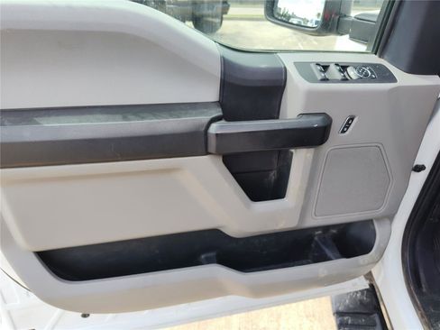 Used 2019 Ford F350 XL w/ Power Equipment Group image 14