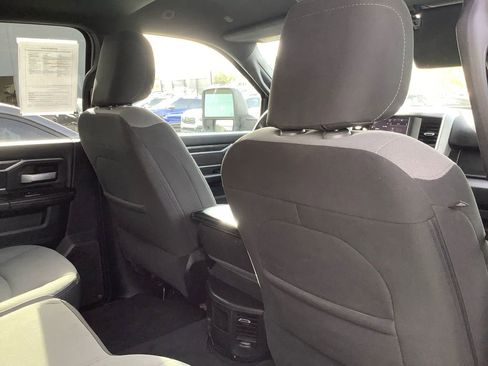 Used 2024 RAM 2500 Big Horn image 17