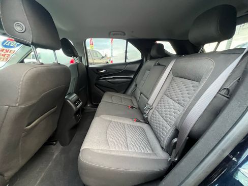 Used 2021 Chevrolet Equinox LT image 22