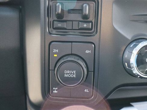 Used 2024 Ford F350 Platinum AWD/4WD image 23