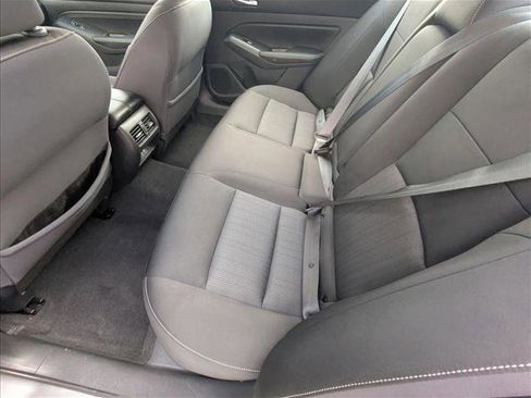 Used 2019 Nissan Altima 2.5 SV image 19