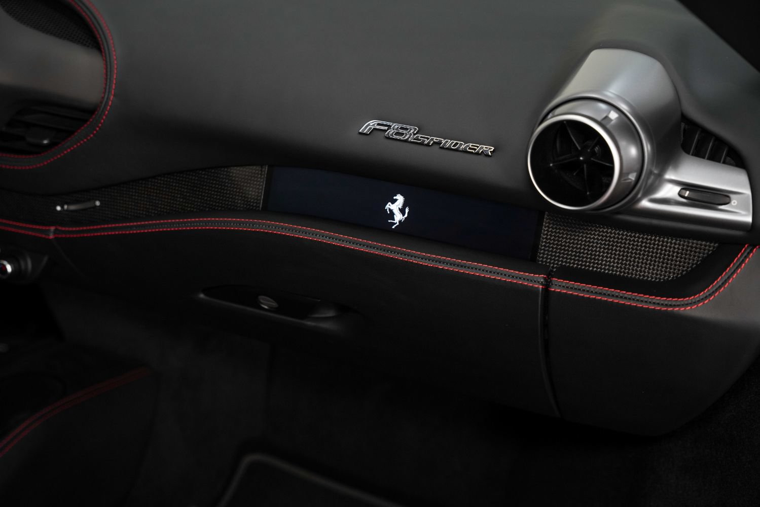 Used 2023 Ferrari F8 Tributo RWD image 34