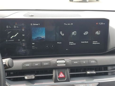 Certified 2025 Kia K4 EX image 29