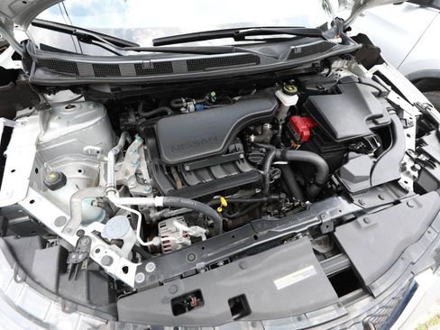 Used 2017 Nissan Rogue Sport SV AWD/4WD image 26