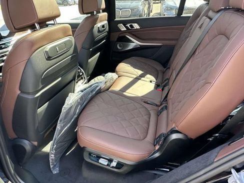 New 2027 BMW X7 xDrive40i w/ Executive Package AWD/4WD image 8