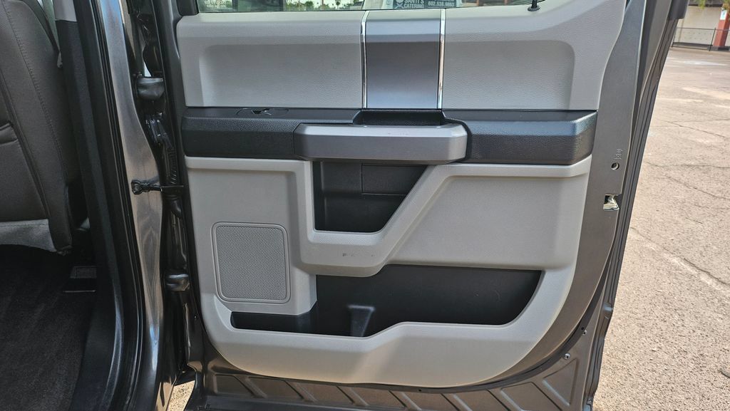 Used 2020 Ford F150 XLT w/ Equipment Group 302A Luxury RWD image 20