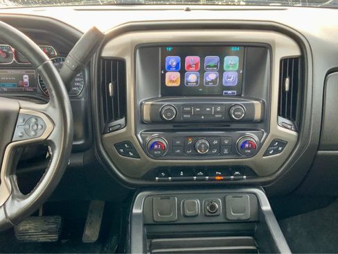 Used 2018 Chevrolet Silverado 1500 High Country image 36