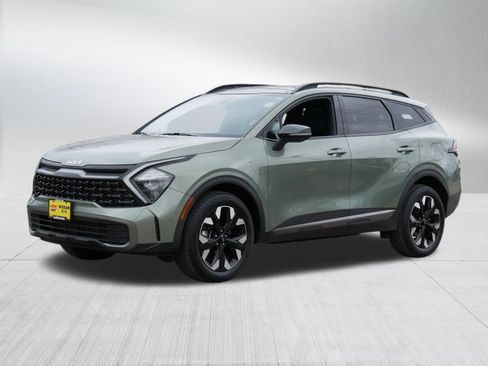 Certified 2023 Kia Sportage X-Line w/ X-Line Premium Package image 3