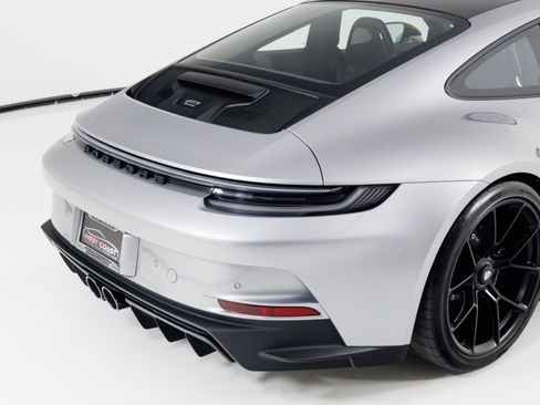 Used 2022 Porsche 911 GT3 image 64