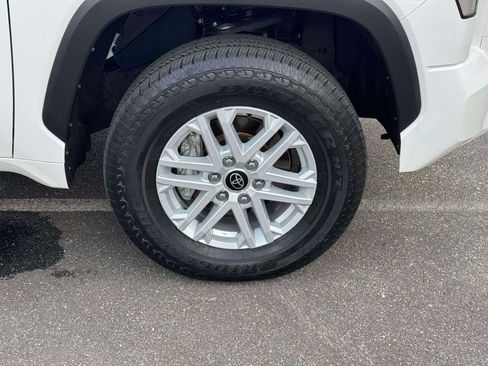 Used 2024 Toyota Tundra SR5 AWD/4WD image 9