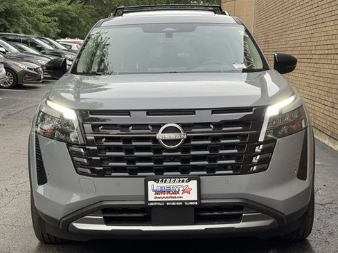 New 2026 Nissan Pathfinder Platinum AWD/4WD image 38