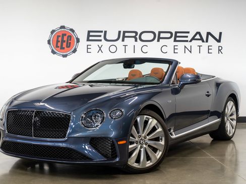Used 2024 Bentley Continental GT V8 AWD/4WD image 18