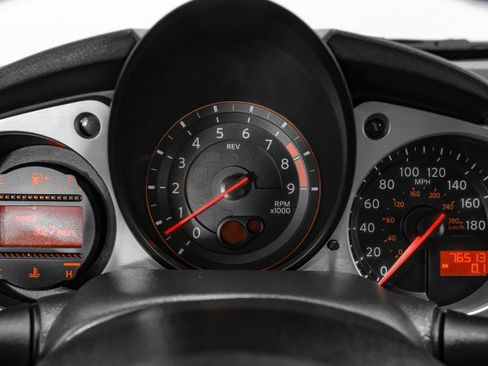 Used 2017 Nissan 370Z Touring Sport image 16